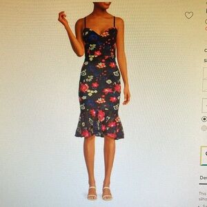 GUESS dress Floral lace SIZE 14 New without Tags. Lined.Show stopping beautiful